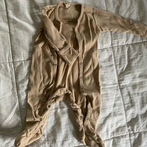 Quincy Mae snap sleeper